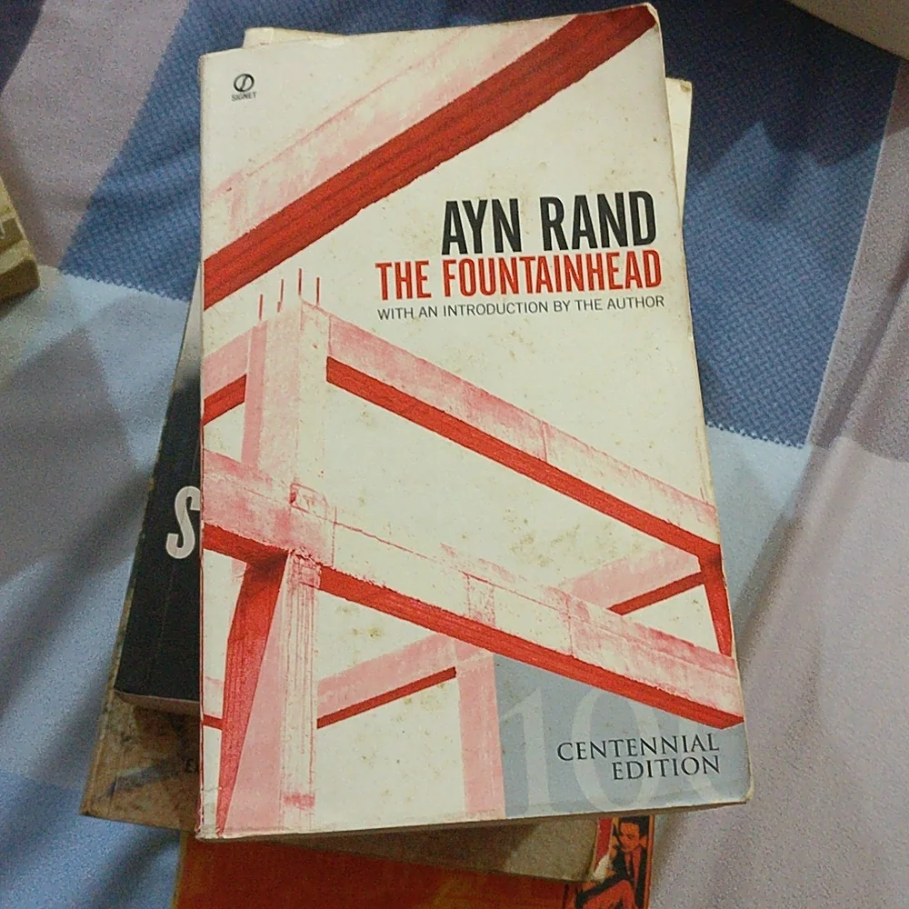 Ayn Rand's THE FOUNTAINHEAD - Picture 1 of 3